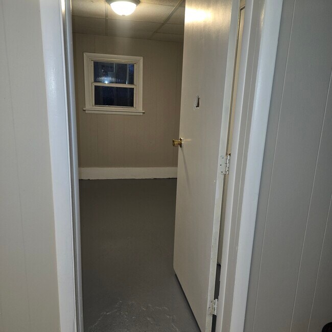 Building Photo - 55-57 West Parkwood Avenue