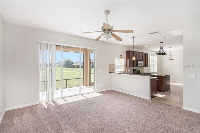 Building Photo - 11161 Creek Haven Dr