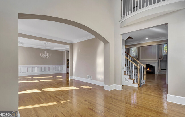 Building Photo - 795 Birkdale Dr