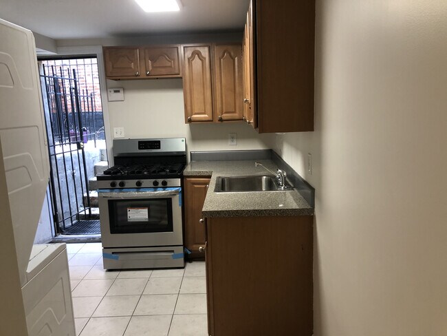 Basement full kitchen - 1204 Florida Ave NE