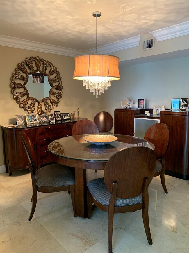 Building Photo - 3410 Galt Ocean Dr