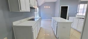 Building Photo - 2821 Creek Valley Dr