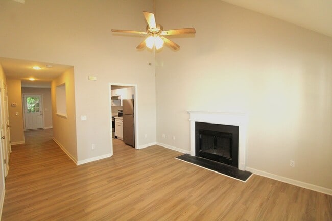 Building Photo - Beautifully Remodeled Two-Story Home in Ch...