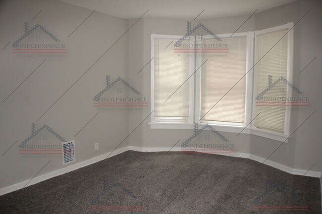 Building Photo - Illinois Estate: New Year, New Home: 50% O...