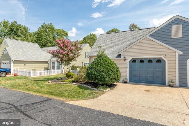 Building Photo - 11333 Savannah Dr