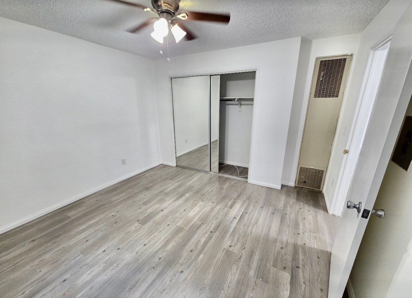Building Photo - 1248 Mariposa St