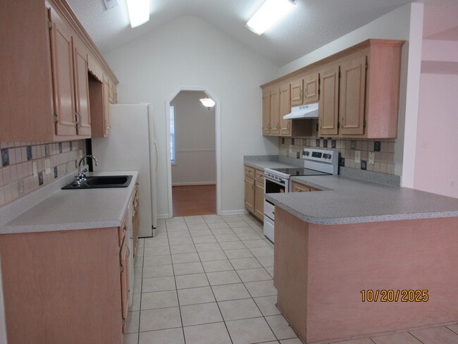 Building Photo - 6775 J J Roberts Dr