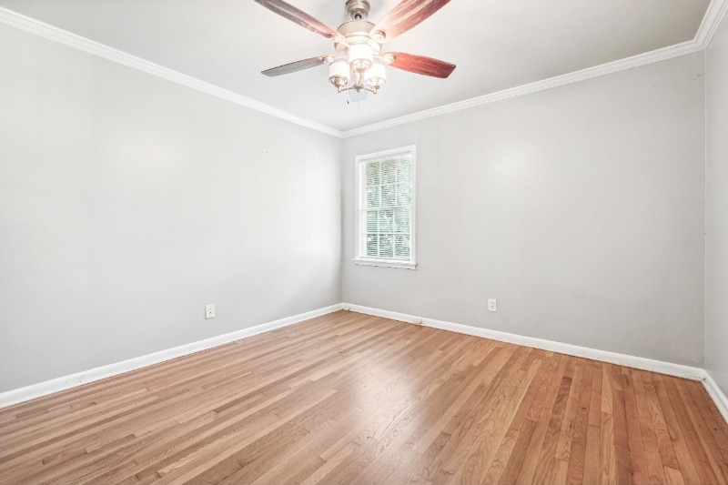 Building Photo - 2071-2073 E Roxboro Rd NE