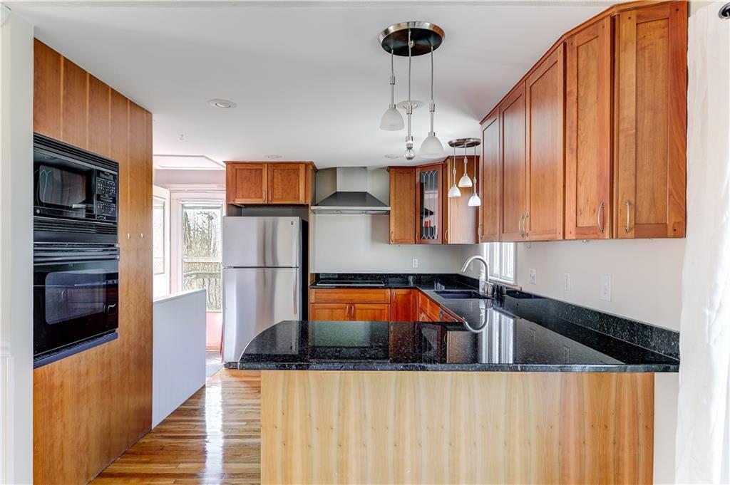 Building Photo - 76 Norseman Dr