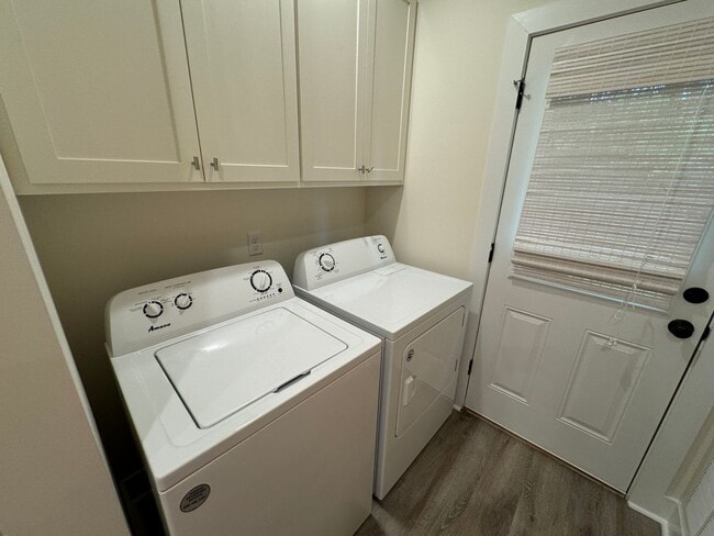 Building Photo - 3BR/3.5BA For Rent