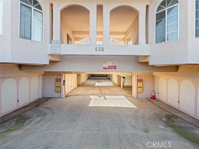 Building Photo - 408 W Queen St