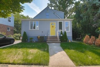 Building Photo - 433 Ainsworth St