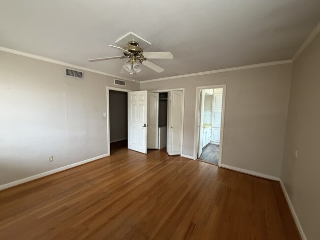 Building Photo - 3604 24th St