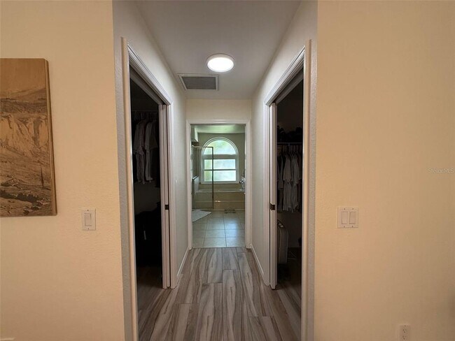 Building Photo - 17315 Sabrina Cir