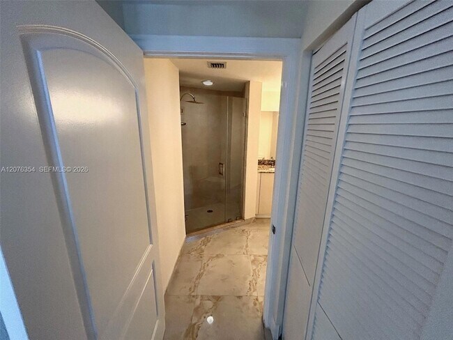 Building Photo - 1830 Radius Dr