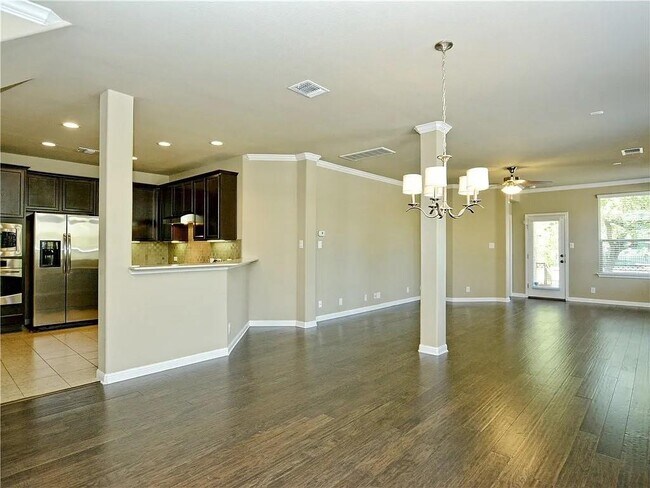 Building Photo - 9512 Solana Vista Loop