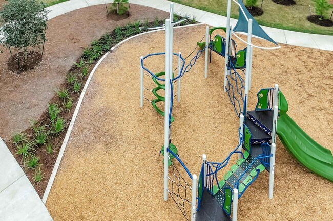 Building Photo - 24845 Scilla Wy