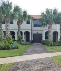 Building Photo - 2 Bed/2.5 Bath Spacious Townhome In Lake Worth!  ** Two Master Bedrooms ** Available SOON **