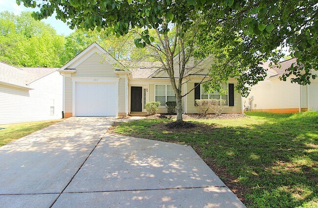 Building Photo - Updated 3-Bedroom Home in Silverstone Neighborhood – Move-In Ready!