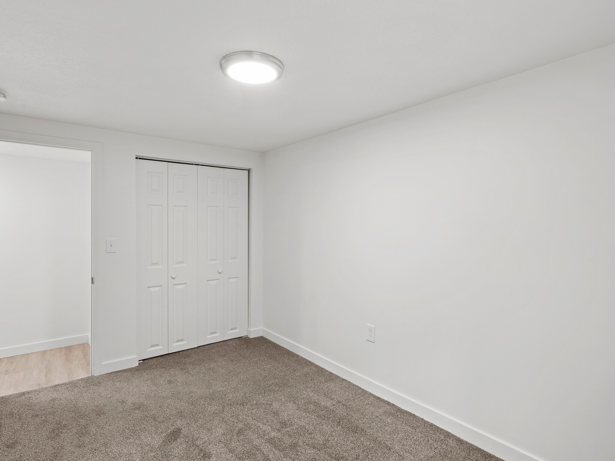 Building Photo - 915 E 1300 S