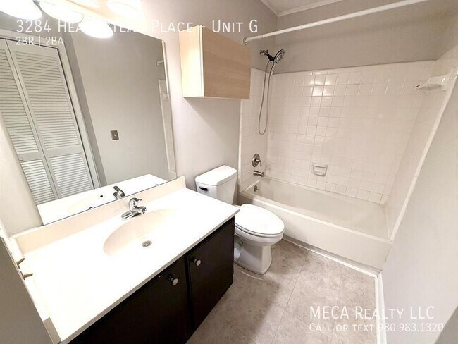 Building Photo - 3284 Heathstead Place