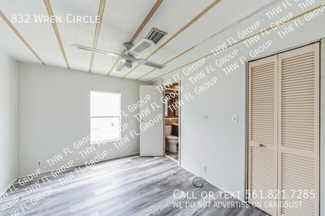 Building Photo - 832 Wren Cir