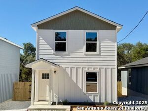 Primary Photo - 701 Burr Oak Ln