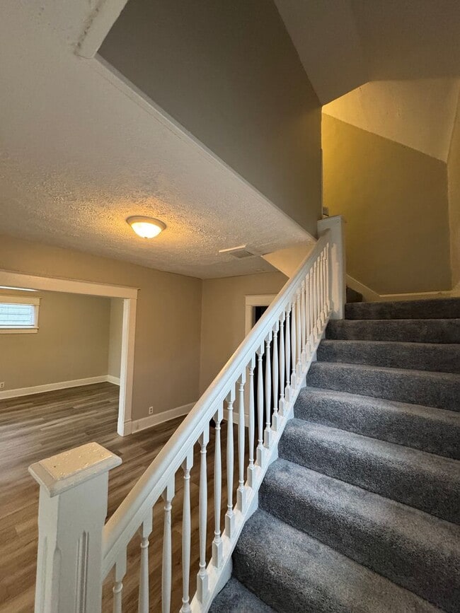 Building Photo - 3 BR near 38th & MLK