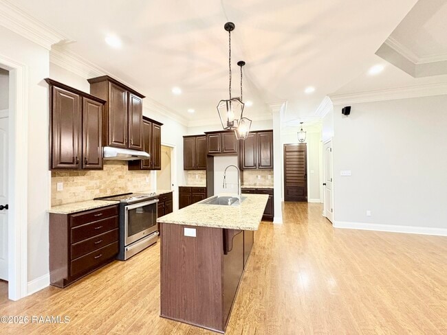 Building Photo - 103 Gunter Grass Ct