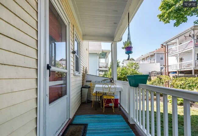 Building Photo - 20 Prescott St