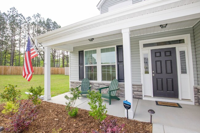 Building Photo - "Spacious 4 Bed, 2.5 Bath Rental in Vass, ...