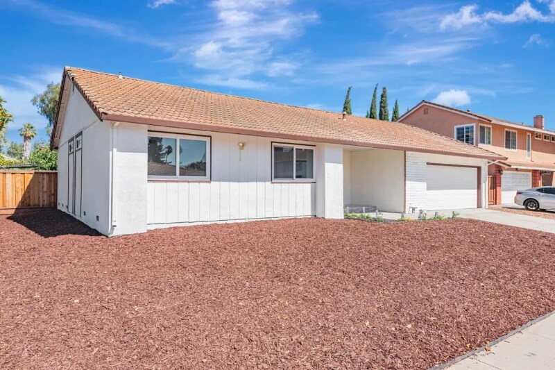 Building Photo - 4858 Rue Toulon Ct