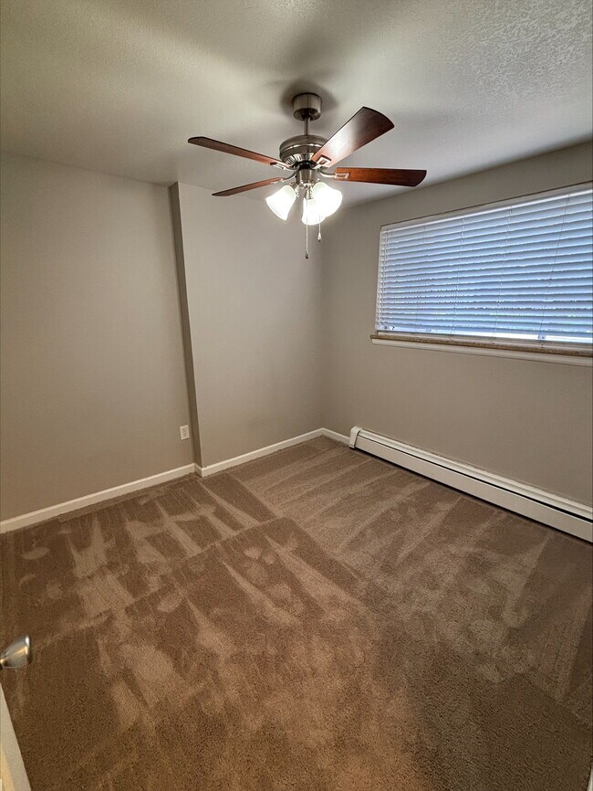 Building Photo - THE ELMS APARTMENTS