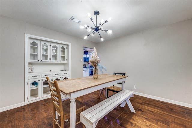 Building Photo - 1507 Greenbrier Dr