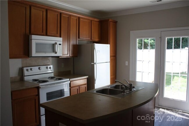 Building Photo - 13316 Calloway Glen Dr