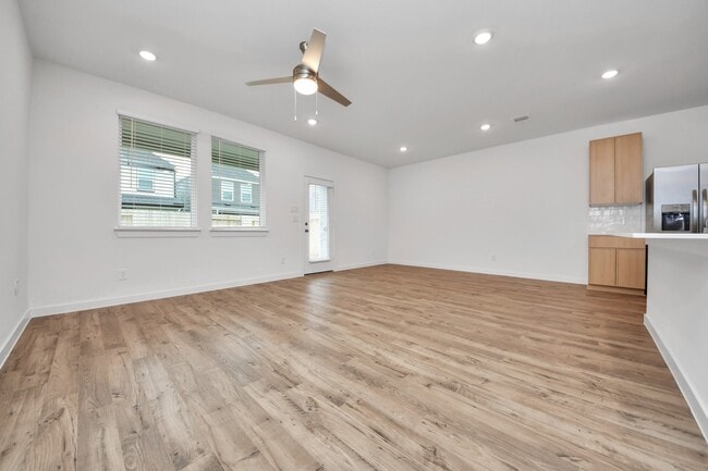 Building Photo - 3538 Shearwater St