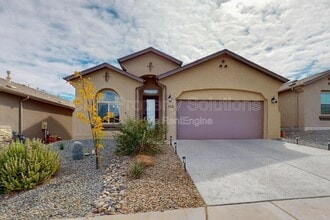 Building Photo - 450 Michael Ave SW