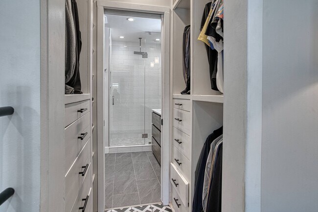 Building Photo - 22140 Ybarra Rd