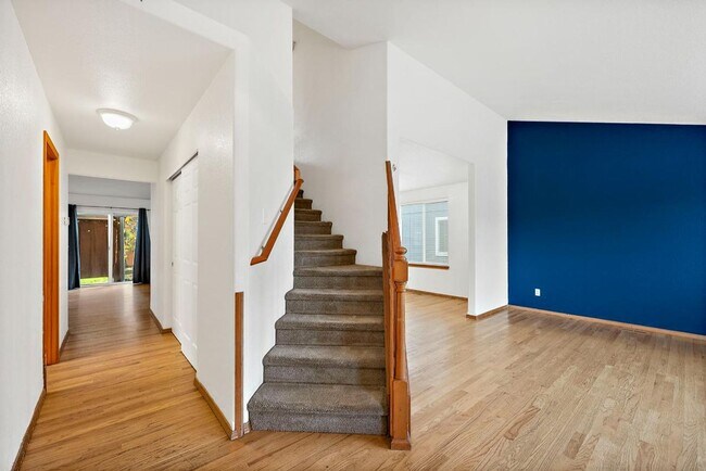 Building Photo - Spacious 4-Bedroom Olympia Home with A/C, Stunning Accents & Walk In Pantry!