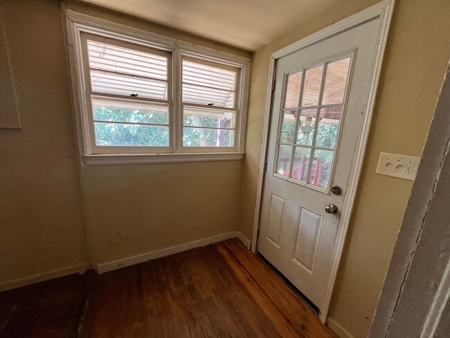 Building Photo - Rent NOW! Charming and spacious historic home in Porterdale Village featuring three bedrooms, two...
