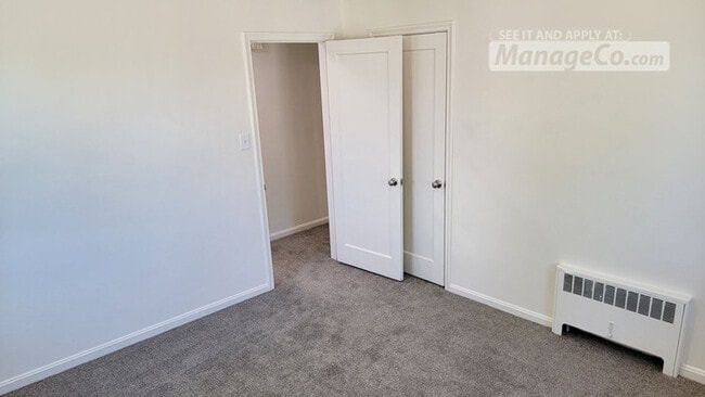 Building Photo - Large Bountiful 2 Bed with Garage