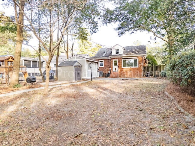 Building Photo - 309 N 23rd St