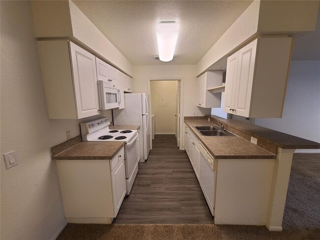 Building Photo - 36232 Misty Oak Dr