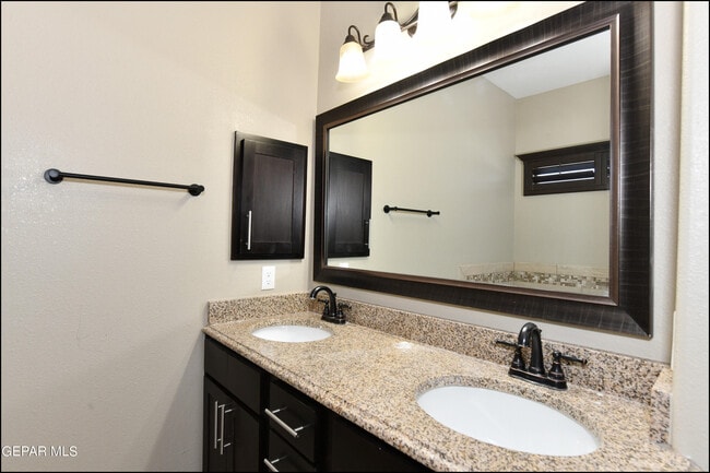 Building Photo - 3136 Red Maple