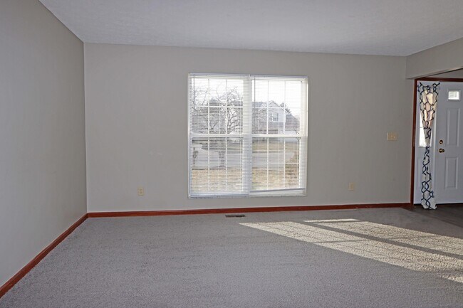 Building Photo - 4862 Roger Allen Ct