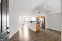 Building Photo - 414 Water St