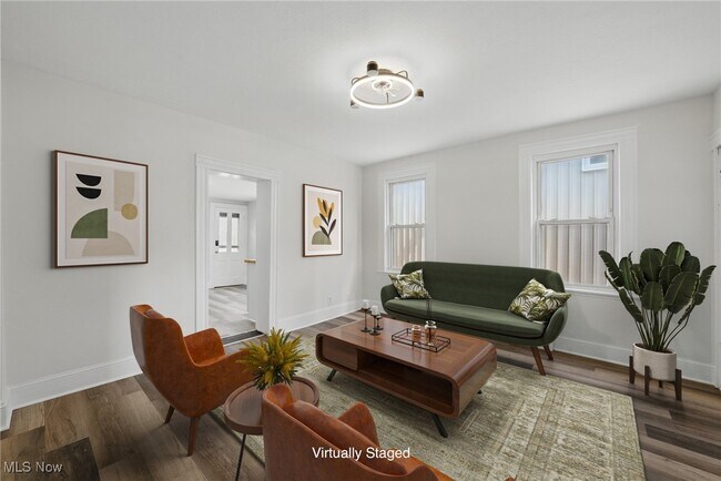 Building Photo - 2471 Tremont Ave