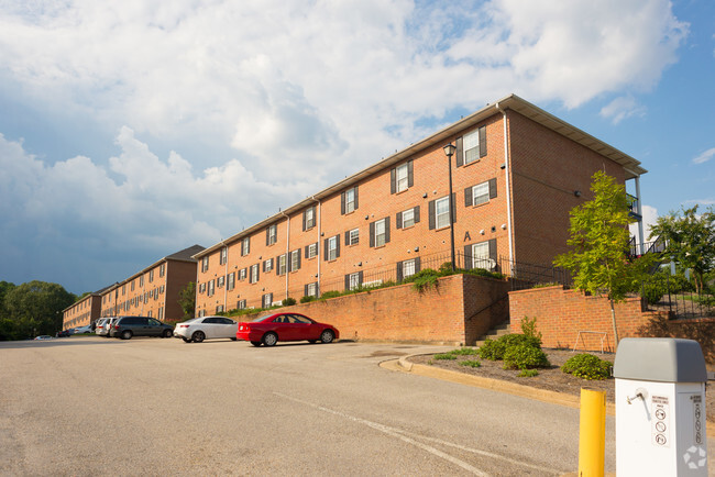 Primary Photo - Riverbend Commons Condos