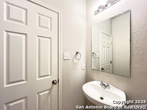 Building Photo - 15167 Dione Bnd