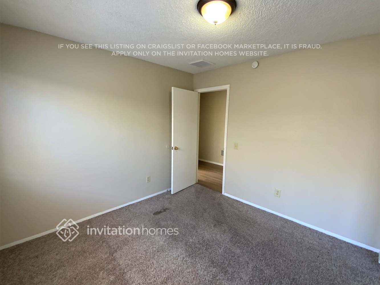 Building Photo - 6946 W Nicolet Ave